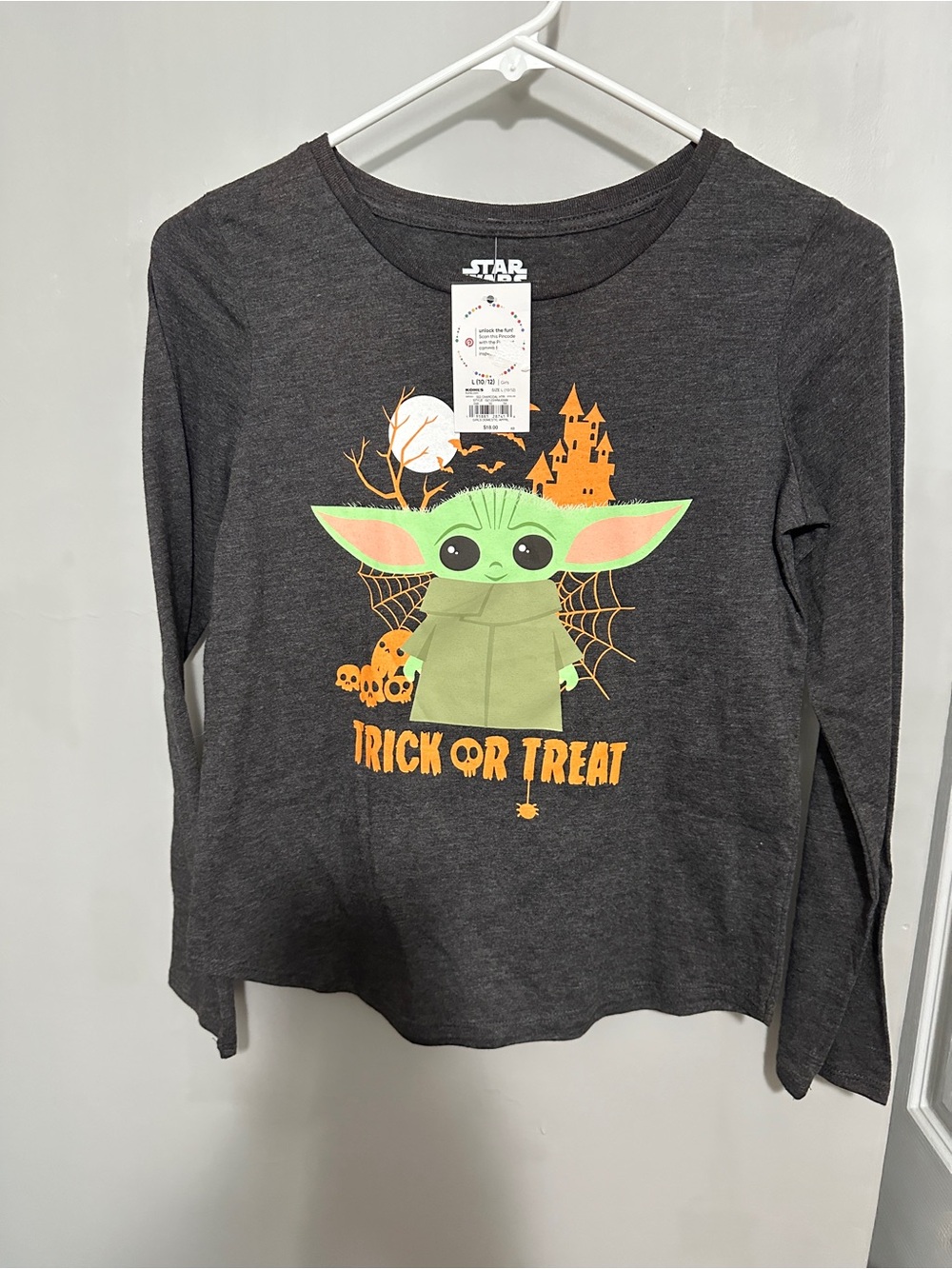 Girls Star Wars Baby Yoda 'Trick or Treat'  Long-Sleeve Shirt - Charcoal L 10/12
